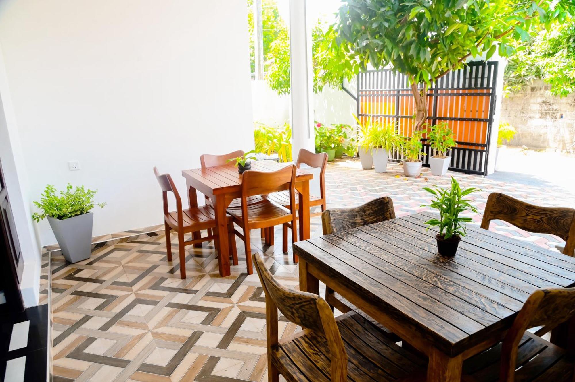 Mario Family Villa And Restaurant نيجومبو المظهر الخارجي الصورة
