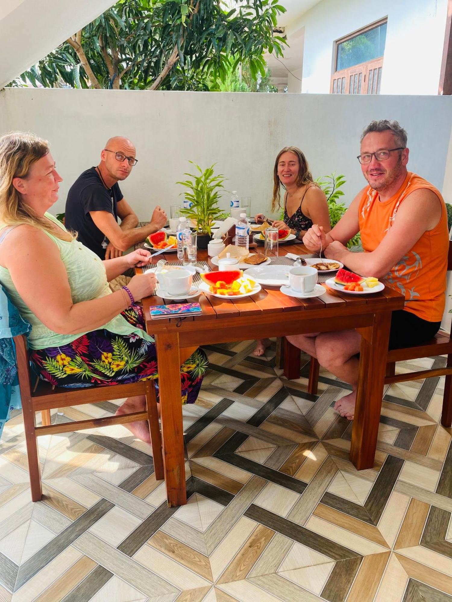Mario Family Villa And Restaurant نيجومبو المظهر الخارجي الصورة